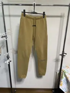 エッセンシャルズ　スエットパンツ　サイズXS