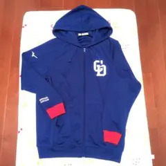 ドラゴンズ パーカーМサイズ