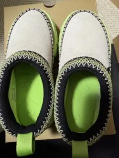 UGG ベンチャーデイズ　22㎝