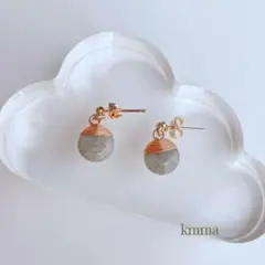 【天然石】ラブラドライト＊ゴールドワイヤー＊一粒ピアス＊イヤリング∞8月誕生石∞