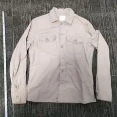 AMERICAN EAGLE OUTFITTERS ベージュ　長袖シャツ XS