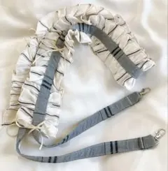 在庫入替えの為値下げ中 フリル スマホショルダーストラップ 水玉 黒 リボン