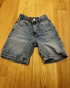 ZARA　デニム半ズボン　SIZE 7 / 122 CM
