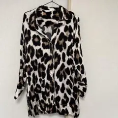 Ｈ＆Ｍ新品同様ヒョウ柄 シルク風 長袖シャツ