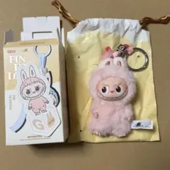 【G】ラブブ Labubu PIN FOR LOVE イニシャル