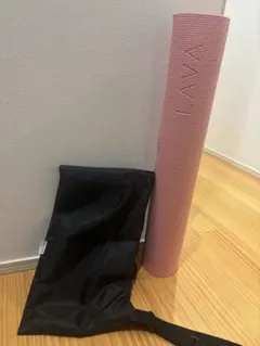 【金土日限定価格】LAVA ヨガマット ピーチ・収納ケース付き