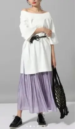 新品未使用　JEANASIS ロングTシャツ