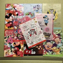 ミッキーマウスとミニーのクリアファイルセット