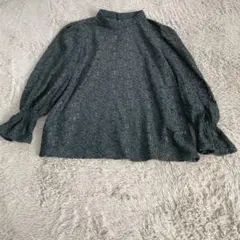 GU レース　ブラウス
