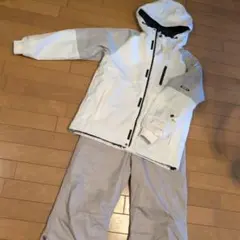 お値下げ！スキー　スノボ　ウェア150のサムネイル