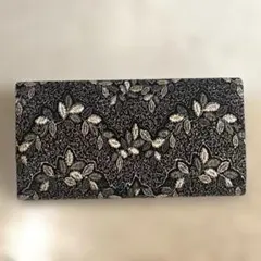 刺繍 クラッチバッグ