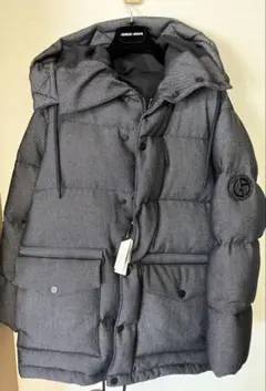 美品　ジョルジオアルマーニ　48メンズ　グレー ダウンジャケット　年末最終価格
