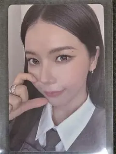EYESWIDEOPEN ナヨン Indonesia インドネシア EYESWIDEOPEN ナヨン Indonesia インドネシア | Mercari