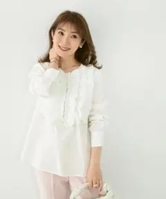 【新品未使用】Liala×PG リアラ ブラウス ギャザーフリル 長袖 Sのサムネイル