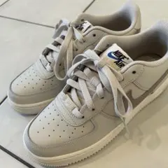 Nike Air Force 1 エアフォース24㎝HQ1907-100ジュニア