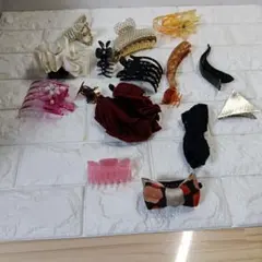 ヘアクリップセット 多色 15点まとめて送ります。