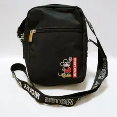 【美品】ミッキーマウス ショルダーバッグ ブラック コンパクト Disney