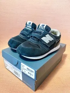 ニューバランスIZ996NV3