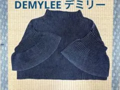 SALE❣️DEMYLEE デミリー　ビンテージ風チェルシーニット 可愛い袖