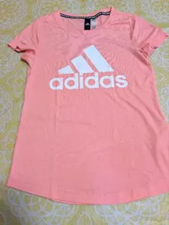 adidas ピンク Tシャツ 160サイズ