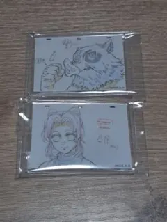 鬼滅の刃　胡蝶しのぶ、嘴平伊之助　アクリルキーホルダー2個セット