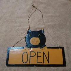 猫の形のOPEN/CLOSED看板