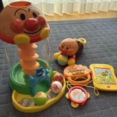 おもちゃまとめ売り✴︎アンパンマンクルクルタワー付き