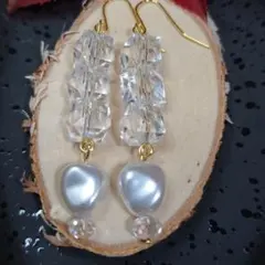 クリア四角ビーズピアス