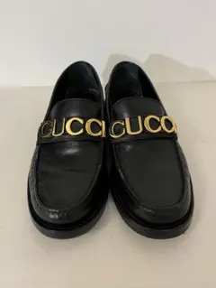 GUCCI ブラックレザー ローファー