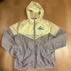 NIKE　ナイキ　ウィンドランナーフーデットトレイルランニングジャケット　美品
