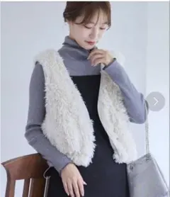 ✨美品✨CIAOPANIC TYPY クロップド丈ドロストファーベスト　春秋冬