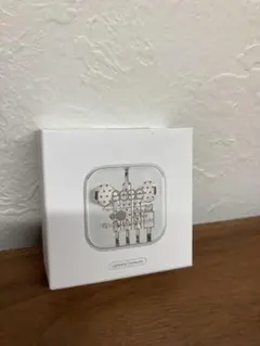 aeae イヤホン ドット柄 韓国限定 - メルカリ