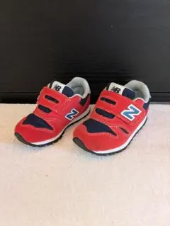 子供用スニーカー ニューバランス 13.5cm 赤