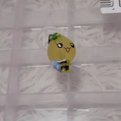 しずくちゃん　めじるしアクセサリー　ハニーちゃん