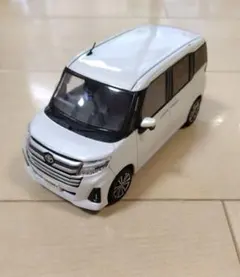 2025年最新】ルーミー ミニカー ホワイトの人気アイテム - メルカリ