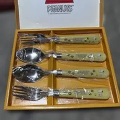 スヌーピー　スプーン&フォーク　セット