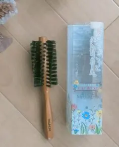 Item thumbnail for item 2d81f984-07bb-4a2b-b3b1-fdb89b116a7e