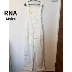 【ジロベー様専用】RNA ホワイト オーバーオール Mサイズのサムネイル