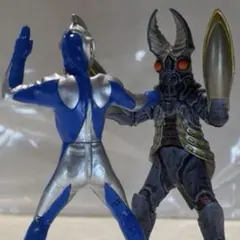HGウルトラマンシリーズ ウルトラマンコスモス＆バルタン星人ベーシカルVer.
