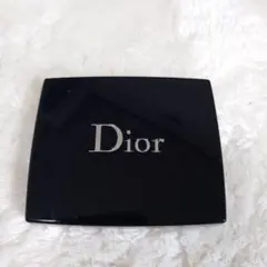 Dior アイシャドーサンククルール　クチュール429