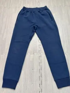 ユニクロ　ウルトラストレッチドライスウェットパンツ　150 ブルー