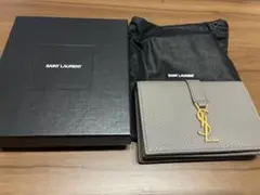 イヴ・サンローラン　名刺入れ　新品未使用