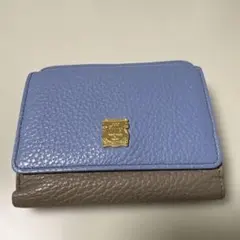エフィー二つ折り財布のサムネイル