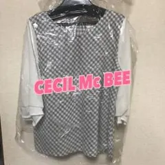 【新品タグ付き】CECILMcBEEブラウス／オールシーズン