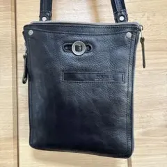 【美品】DOUBLES 黒 レザー ショルダーバッグ