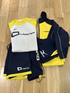 リベルタ　サッカー　ユニフォーム　130 リベルタサッカースクールユニフォーム上下 130cmソックス M - メルカリ