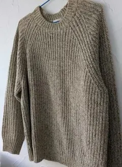 未使用近！GUアクリル100%メンズセーターXL,（LL）写真より明るいベージュ