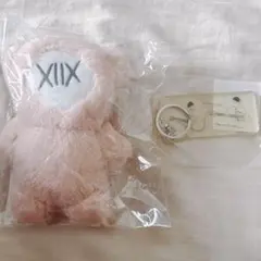 TenTwenty XIIX いつメロちゃん ショルダーポーチとキーホルダー