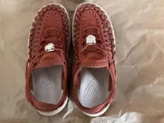 KEEN キーン ユニーク アストリア 23cm