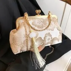 がま口　パーティーバッグ 白　ホワイト　結婚式　和装 着物 ゴールド　花柄 浴衣